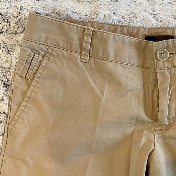 The Limited Khaki Capri - Picture 2 of 4